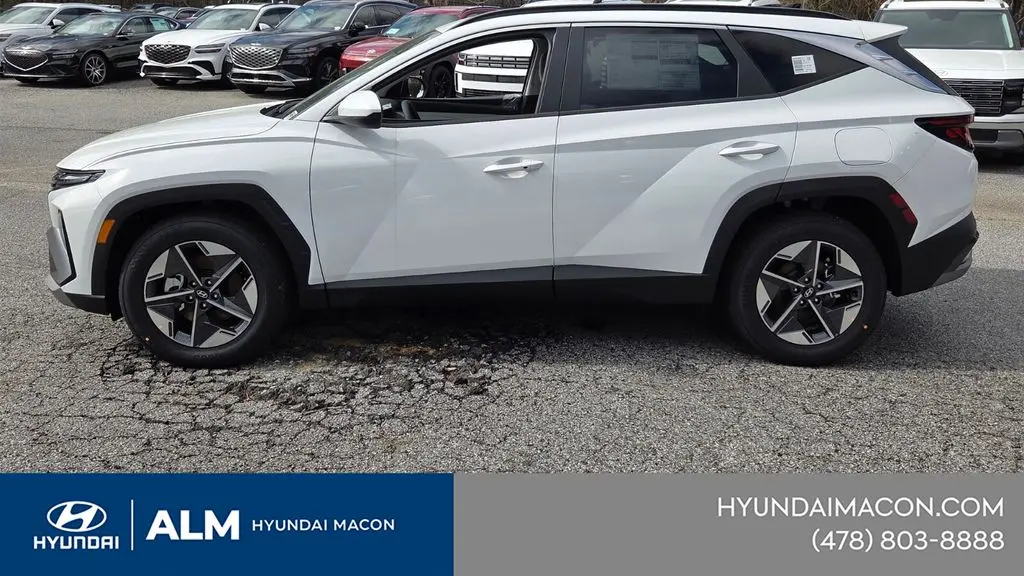 2026 Hyundai TUCSON SEL