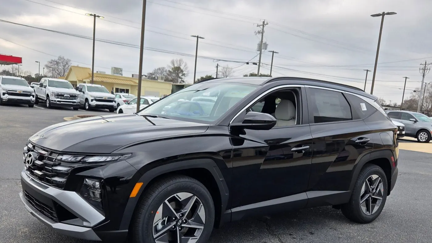 2026 Hyundai TUCSON SEL