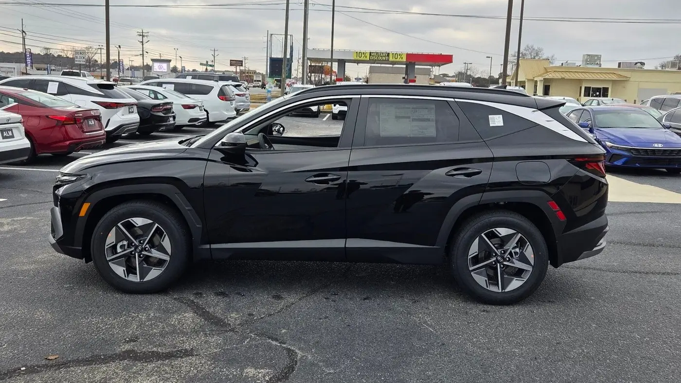 2026 Hyundai TUCSON SEL