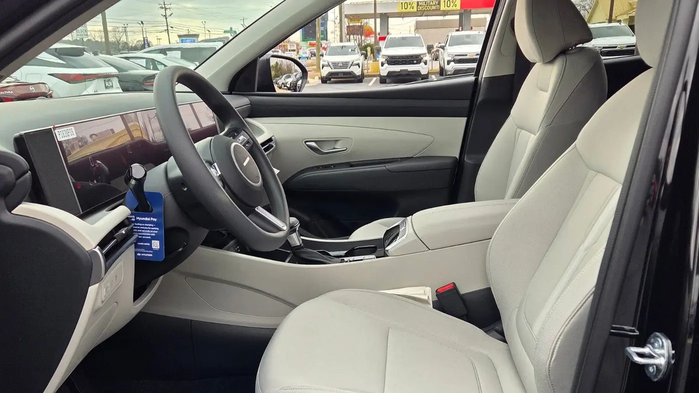 2026 Hyundai TUCSON SEL