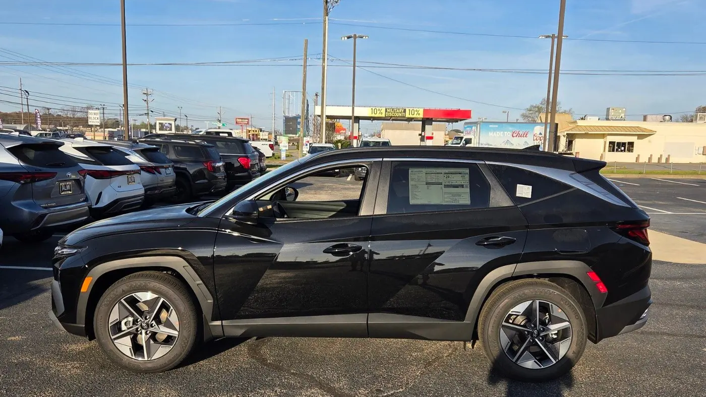 2026 Hyundai TUCSON SEL