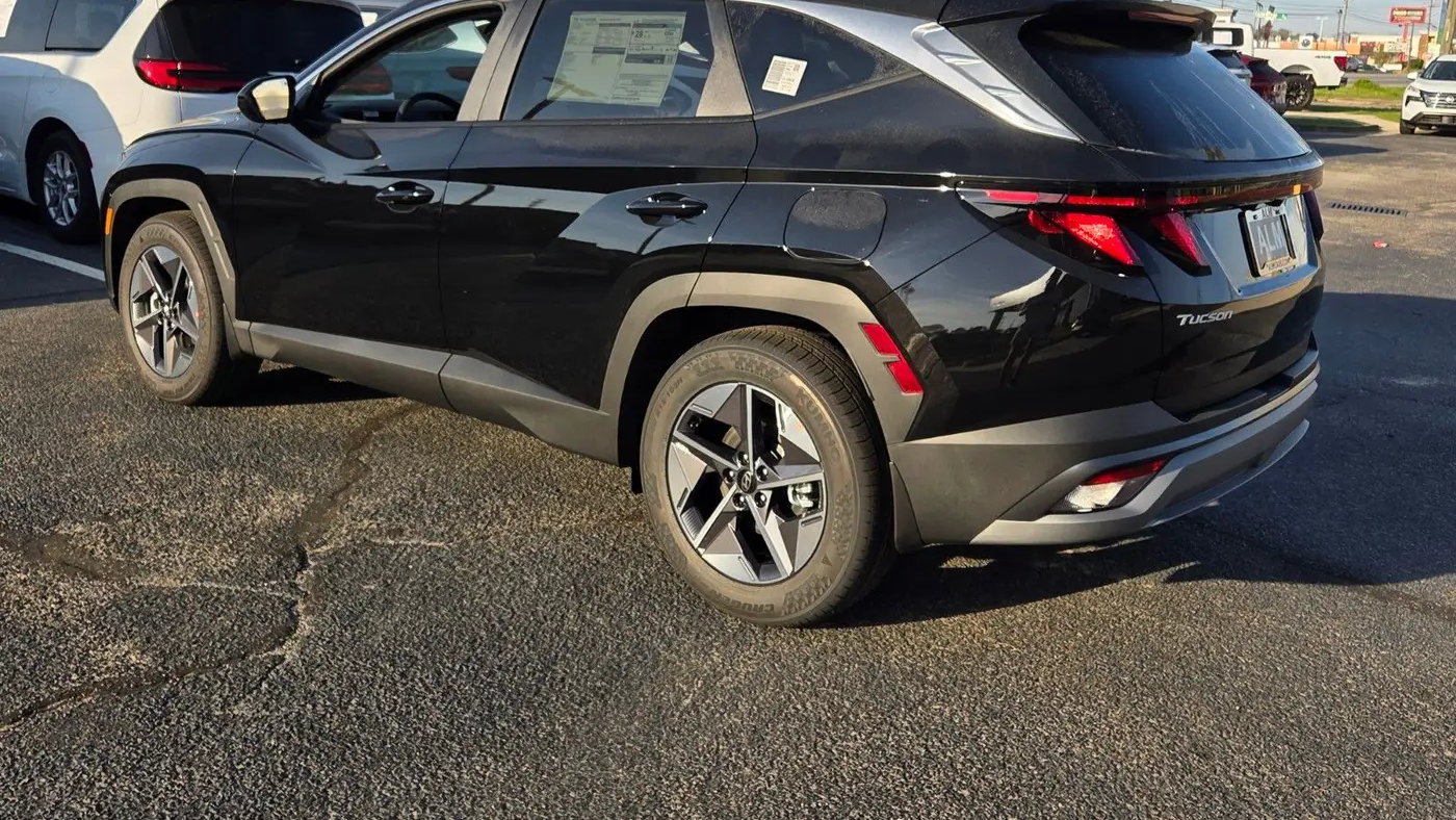 2026 Hyundai TUCSON SEL