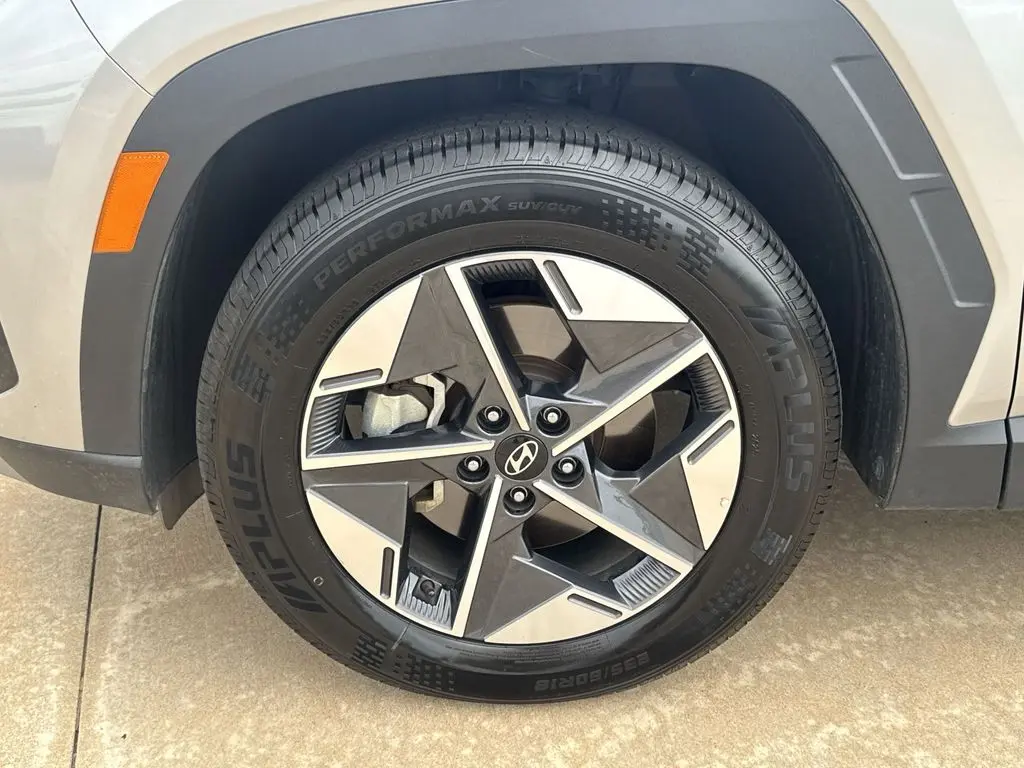 2025 Hyundai Tucson - $19,395