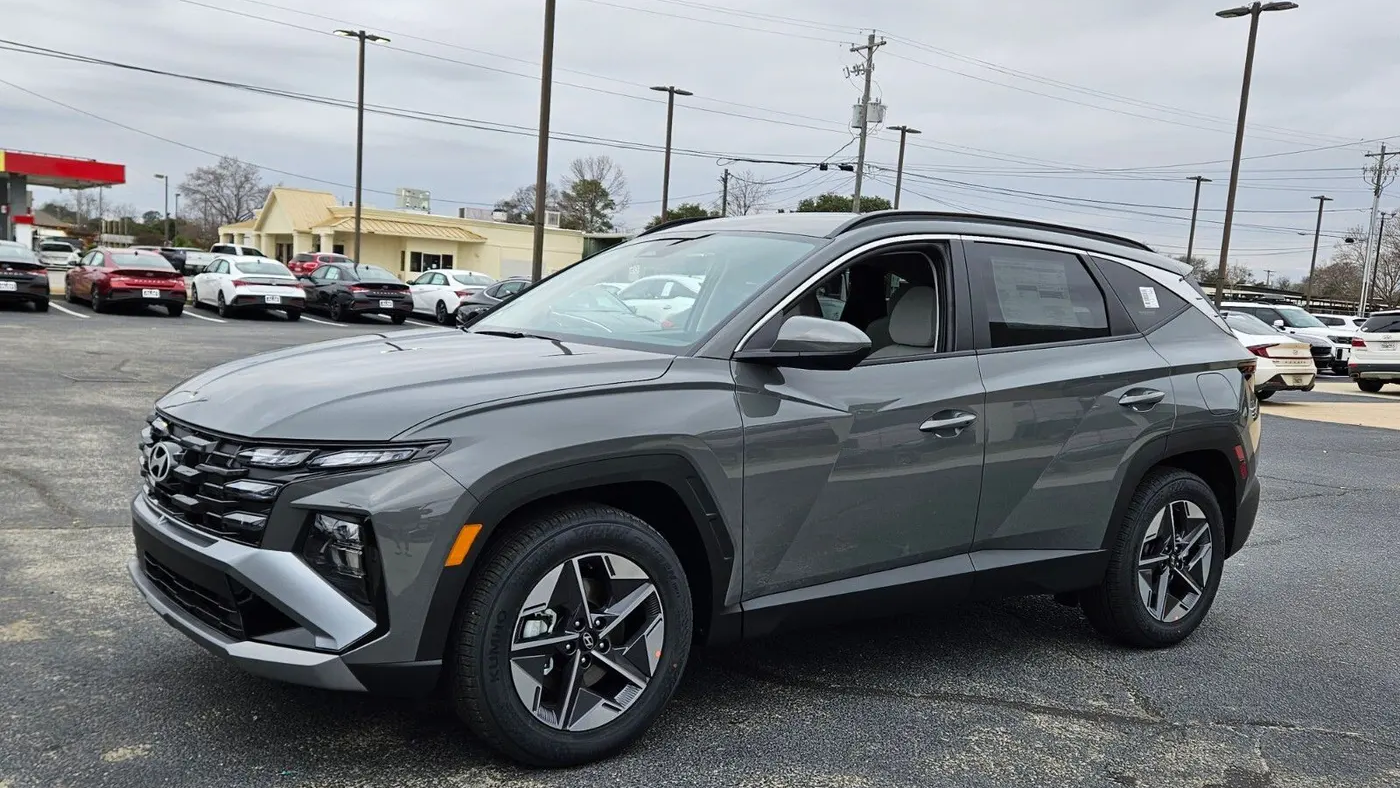 2026 Hyundai TUCSON SEL