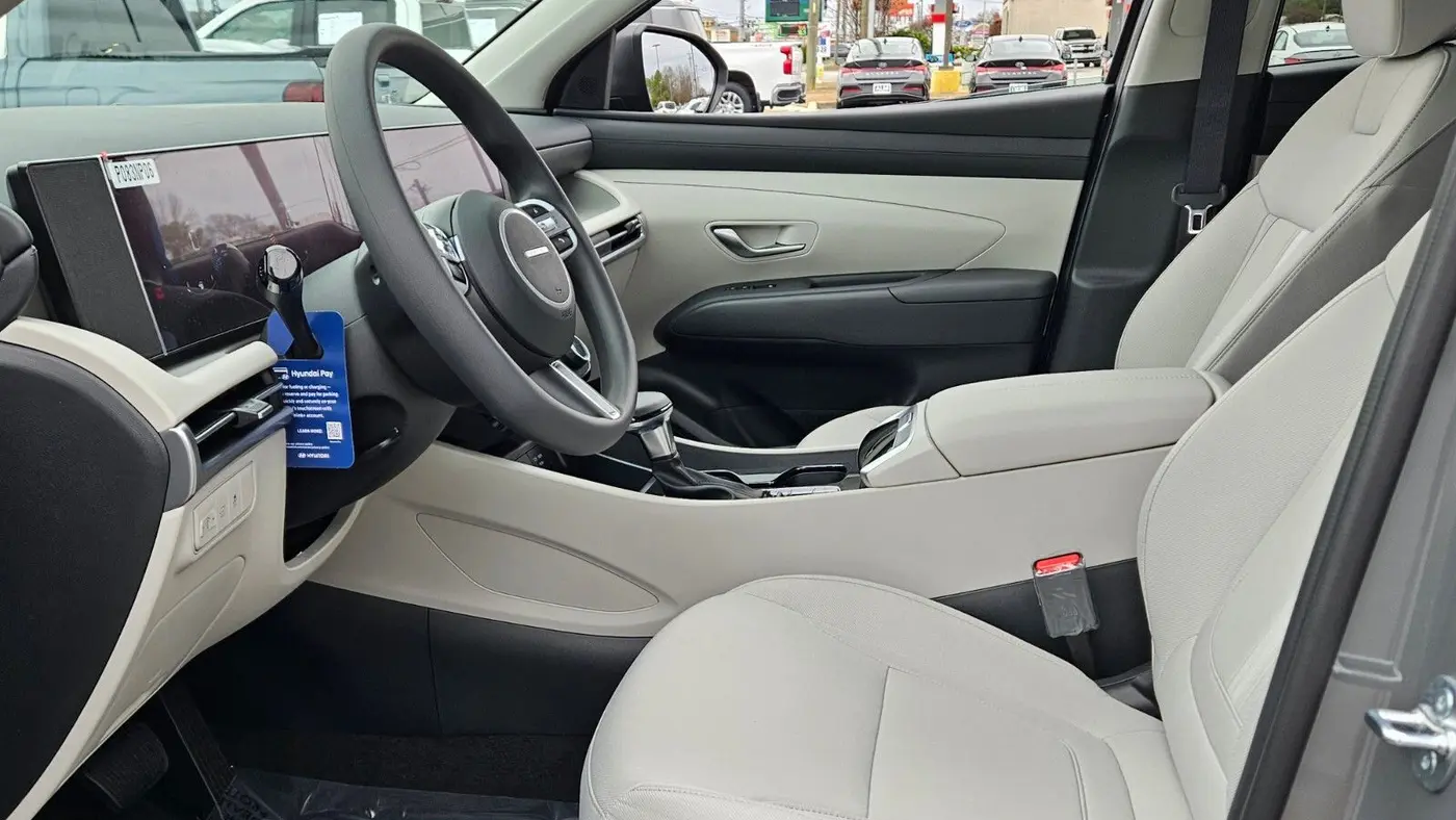2026 Hyundai TUCSON SEL