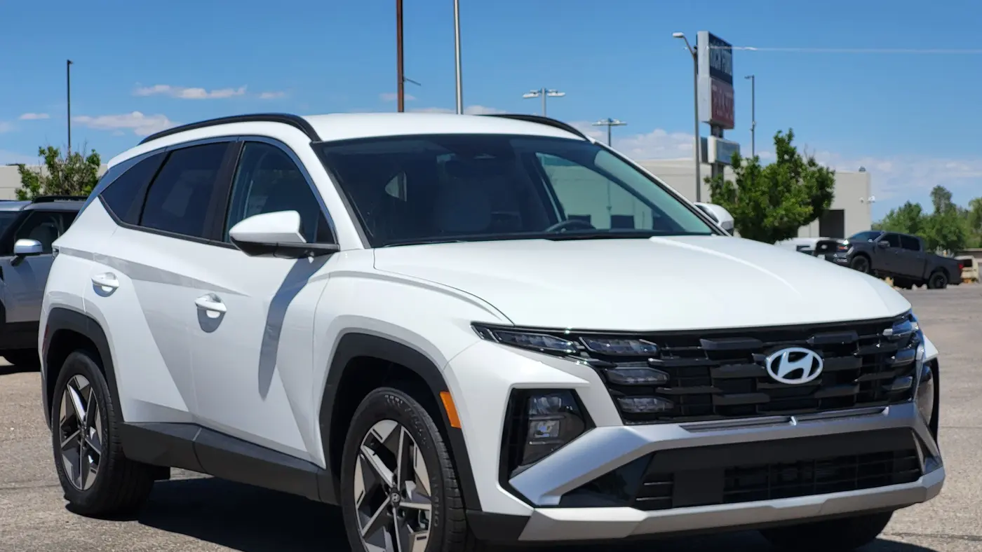 2026 Hyundai TUCSON SEL