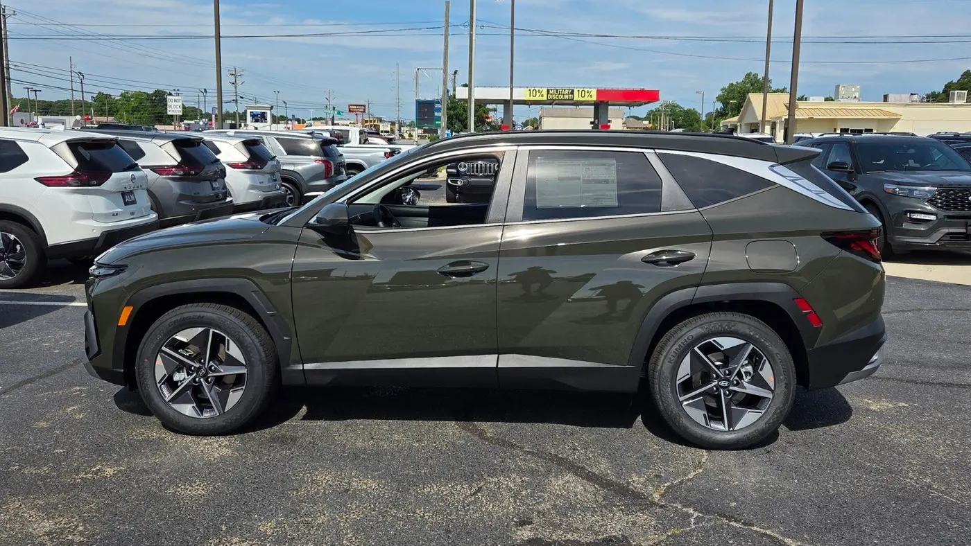2026 Hyundai TUCSON SEL