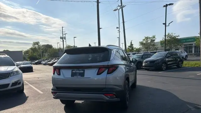 2025 Hyundai TUCSON SEL