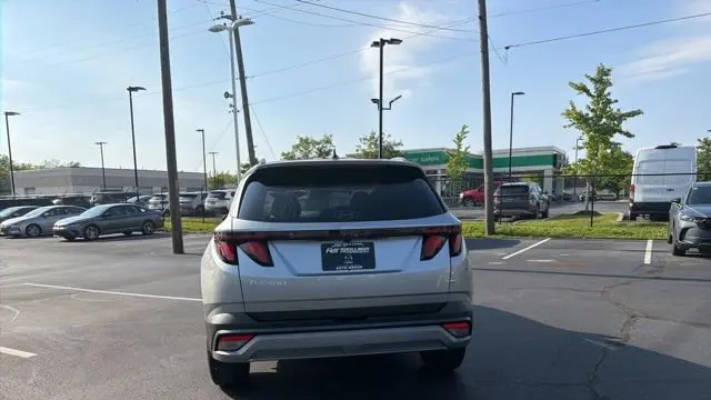 2025 Hyundai TUCSON SEL
