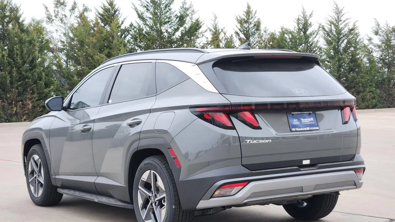 2026 Hyundai TUCSON SEL