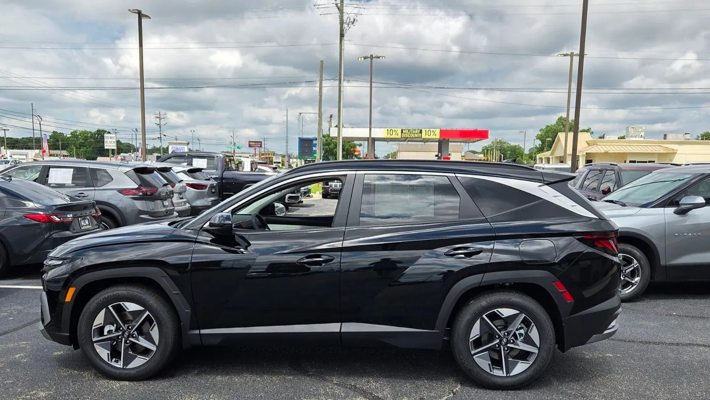 2026 Hyundai TUCSON SEL