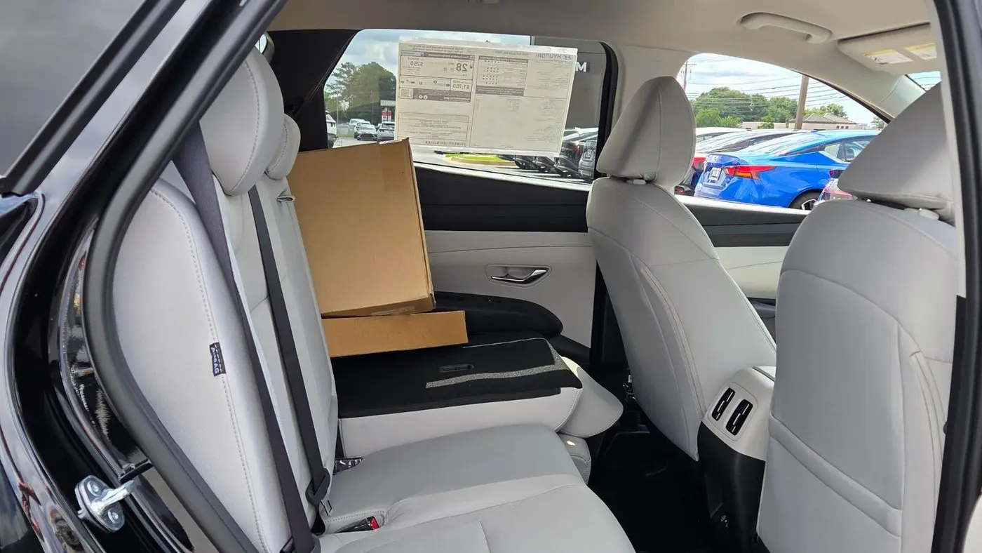2026 Hyundai TUCSON SEL