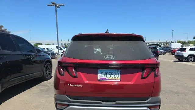 2025 Hyundai TUCSON SEL