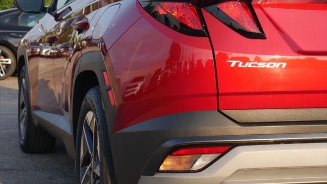 2025 Hyundai TUCSON SEL