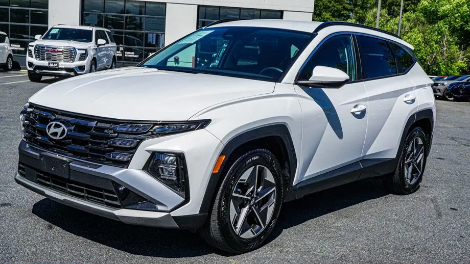 2026 Hyundai TUCSON SEL