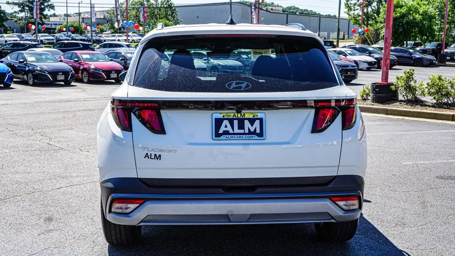 2026 Hyundai TUCSON SEL