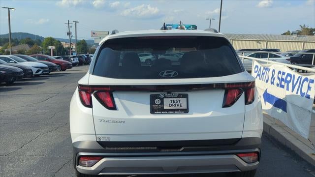 2026 Hyundai TUCSON SEL