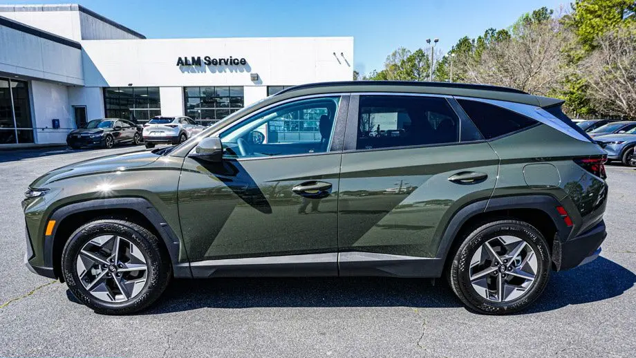 2026 Hyundai TUCSON SEL