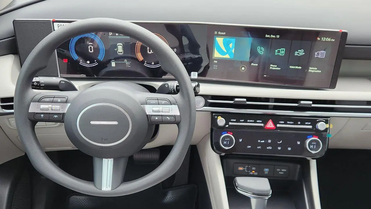 2026 Hyundai TUCSON SEL