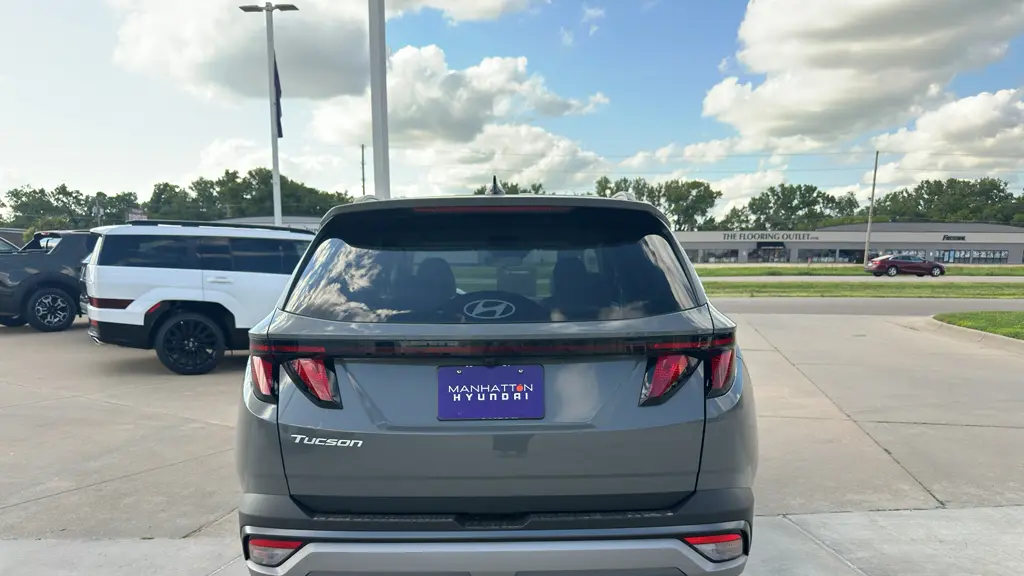 2026 Hyundai TUCSON SEL