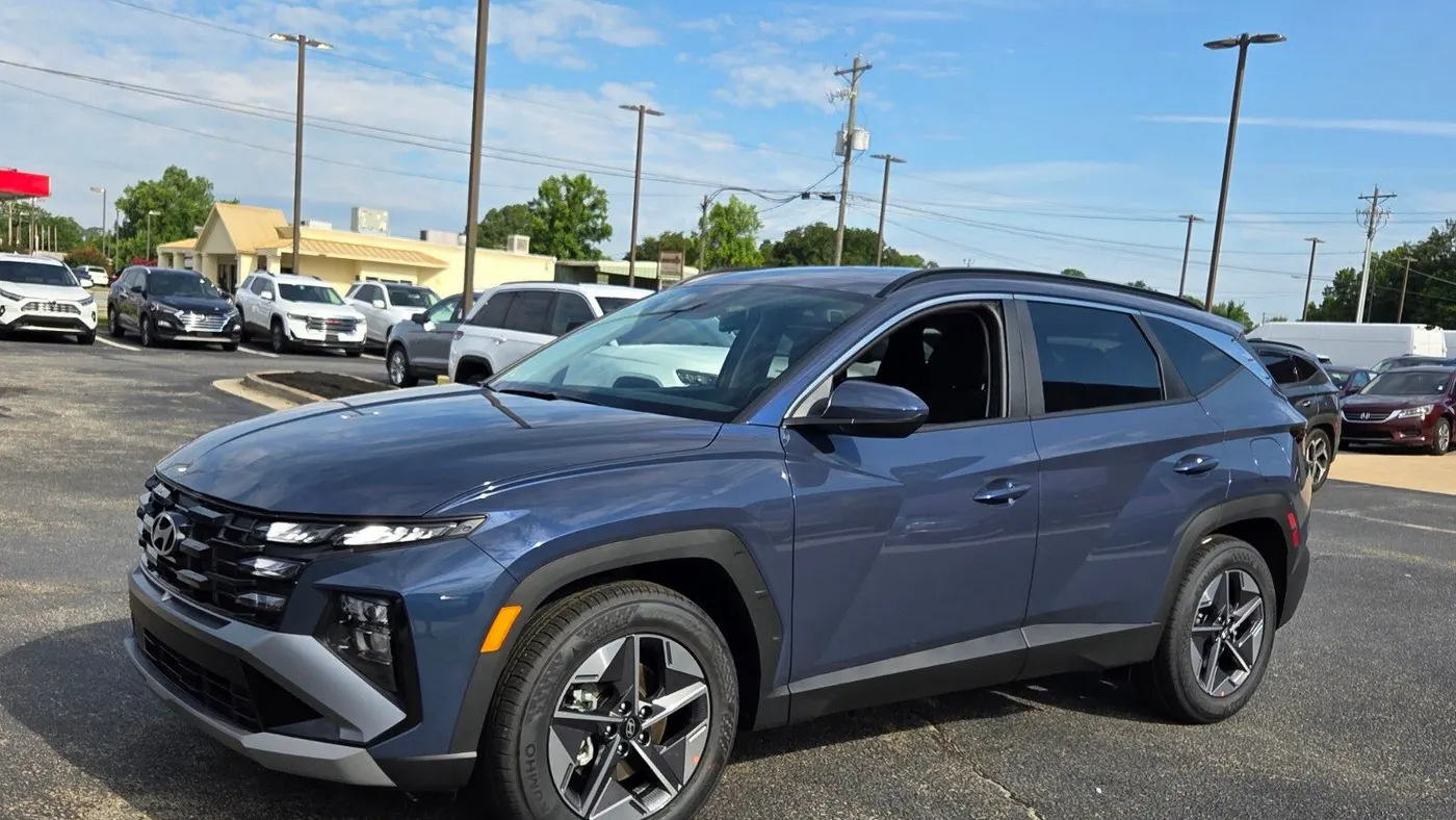 2026 Hyundai TUCSON SEL