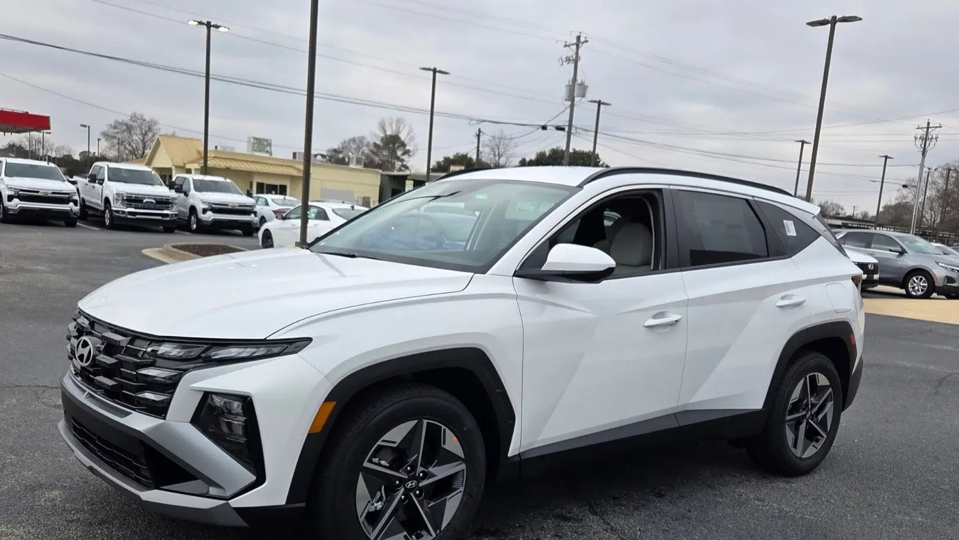2026 Hyundai TUCSON SEL