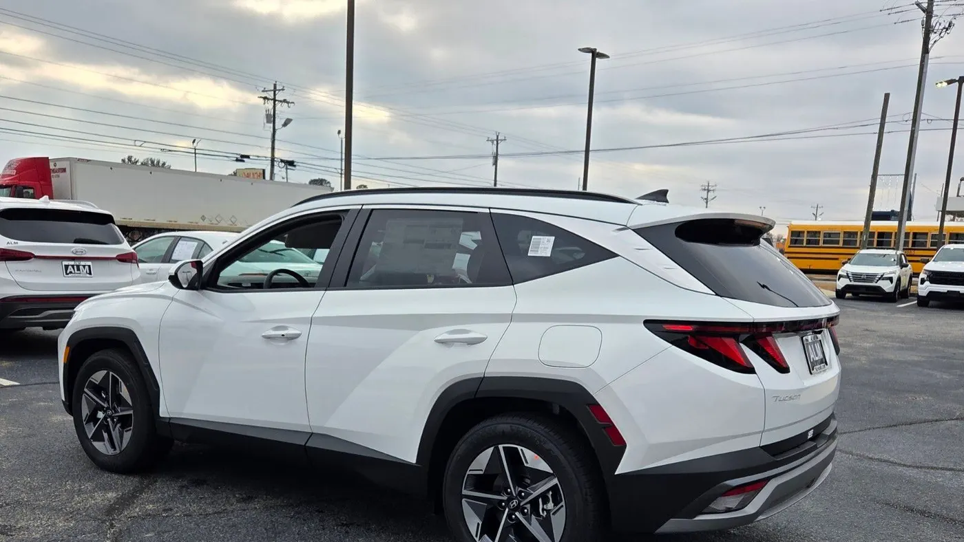 2026 Hyundai TUCSON SEL