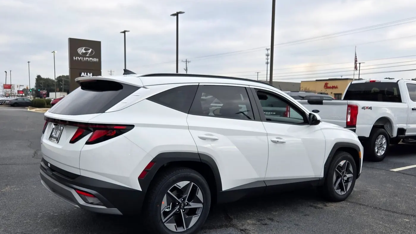 2026 Hyundai TUCSON SEL