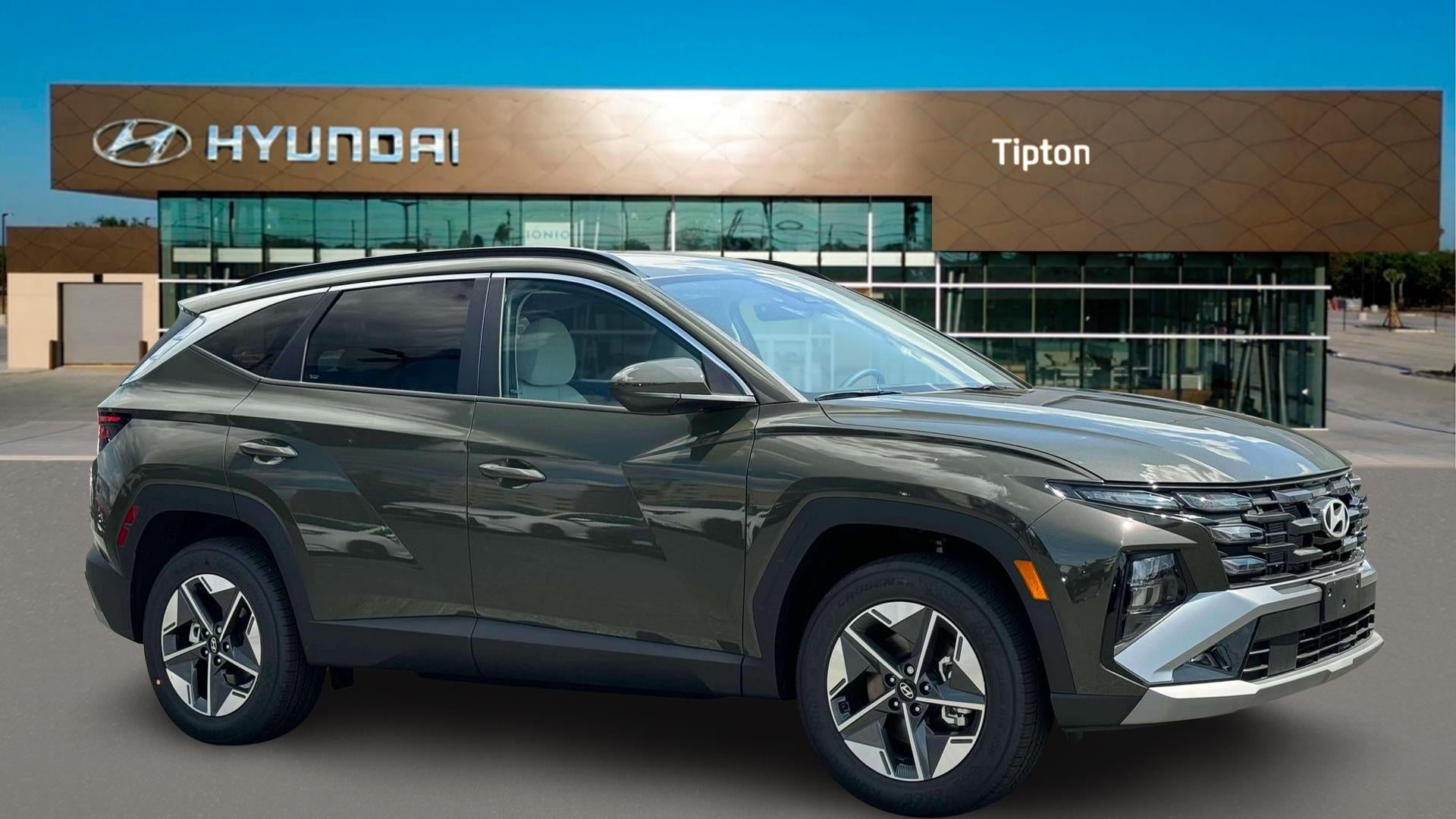 2025 Hyundai TUCSON SEL