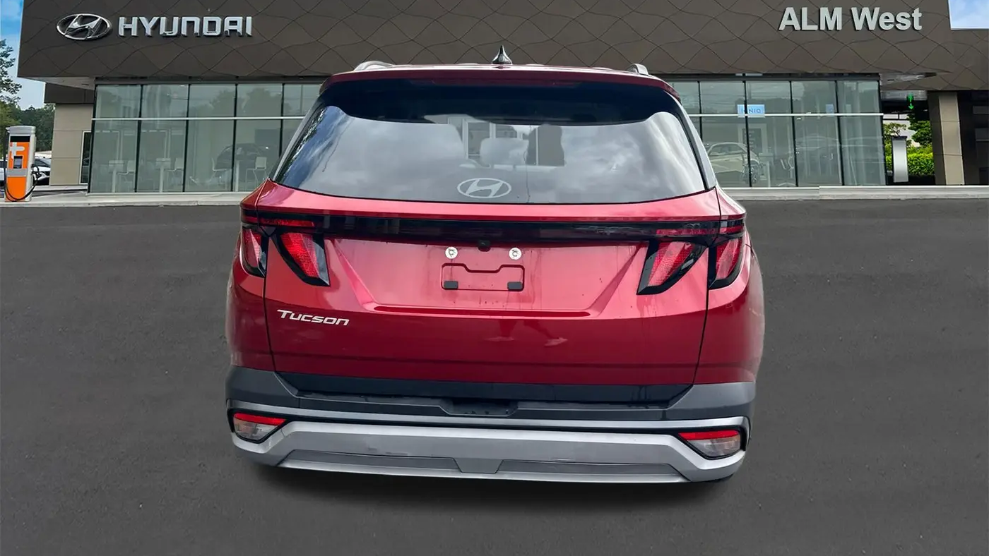 2025 Hyundai TUCSON SEL