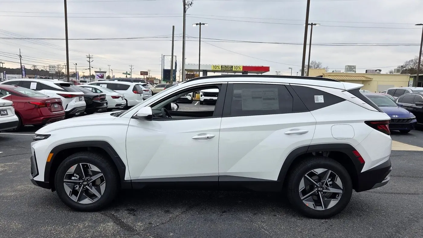 2026 Hyundai TUCSON SEL