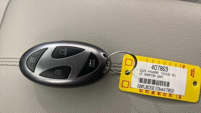 2025 Hyundai TUCSON SEL