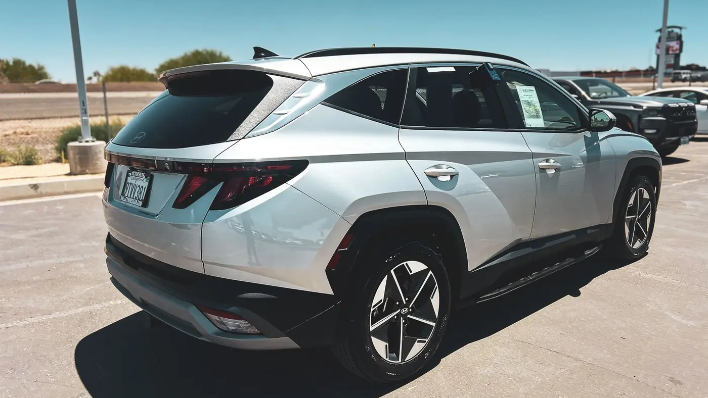 2025 Hyundai TUCSON SEL