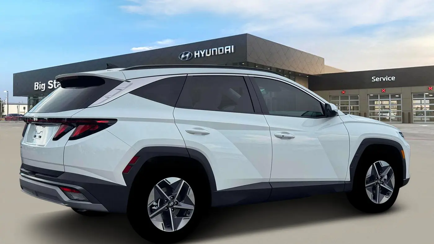 2026 Hyundai TUCSON SEL