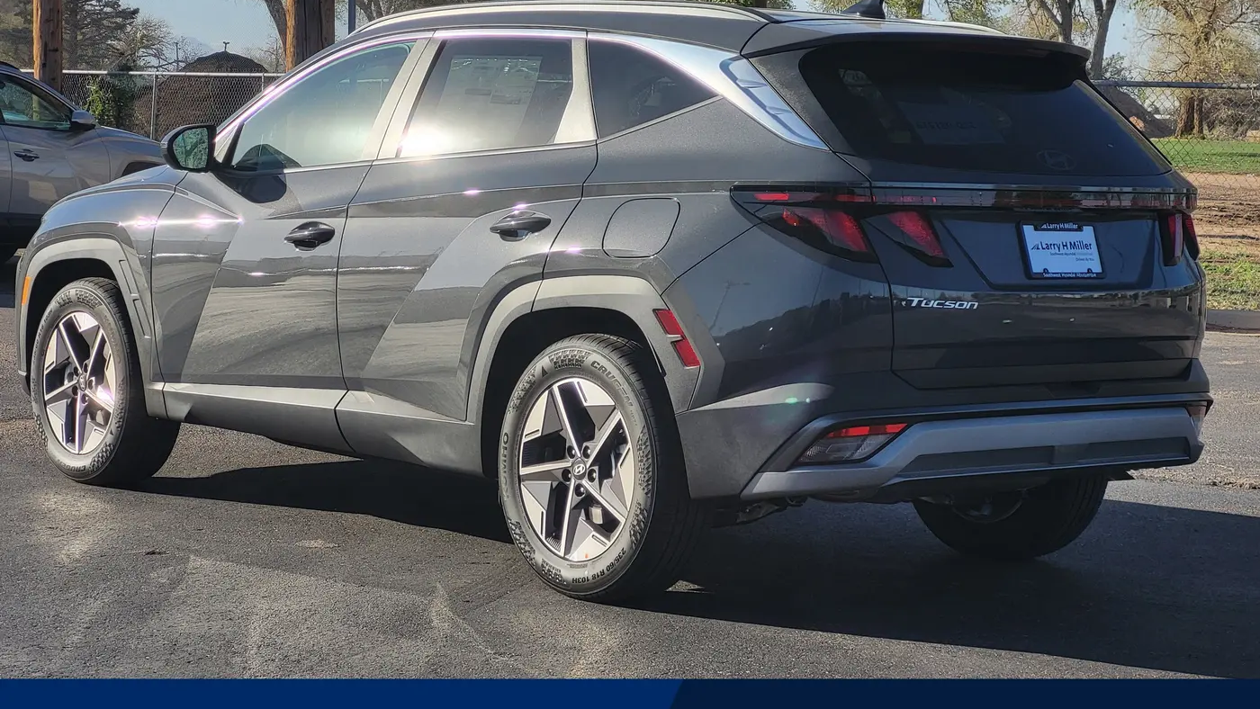 2026 Hyundai TUCSON SEL
