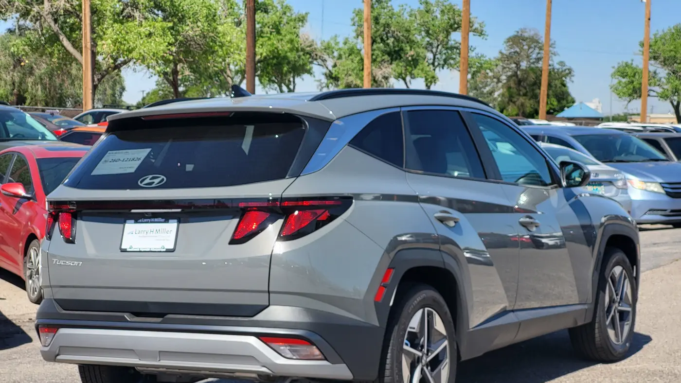 2026 Hyundai TUCSON SEL
