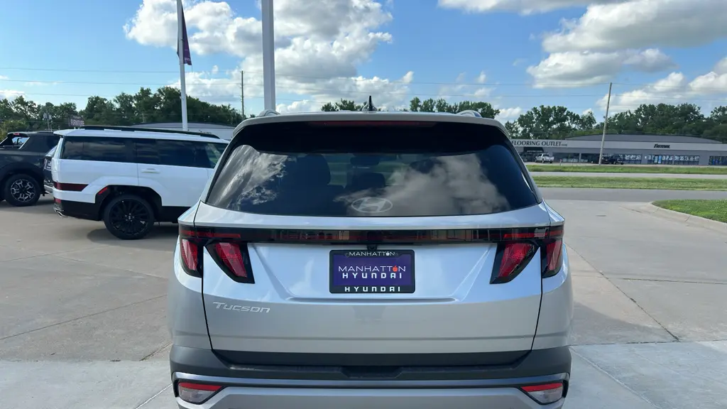 2026 Hyundai TUCSON SEL