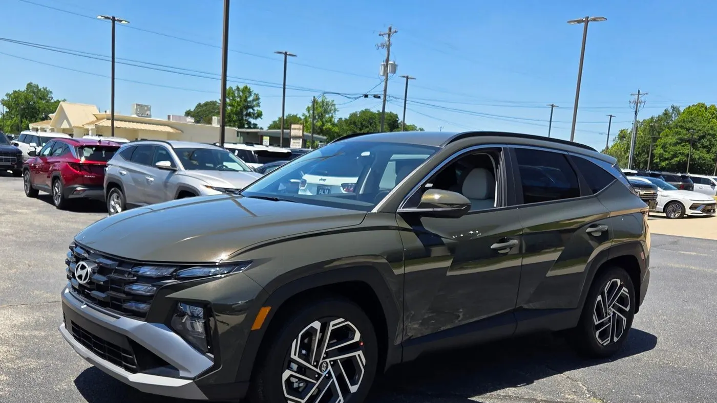 2026 Hyundai TUCSON SEL