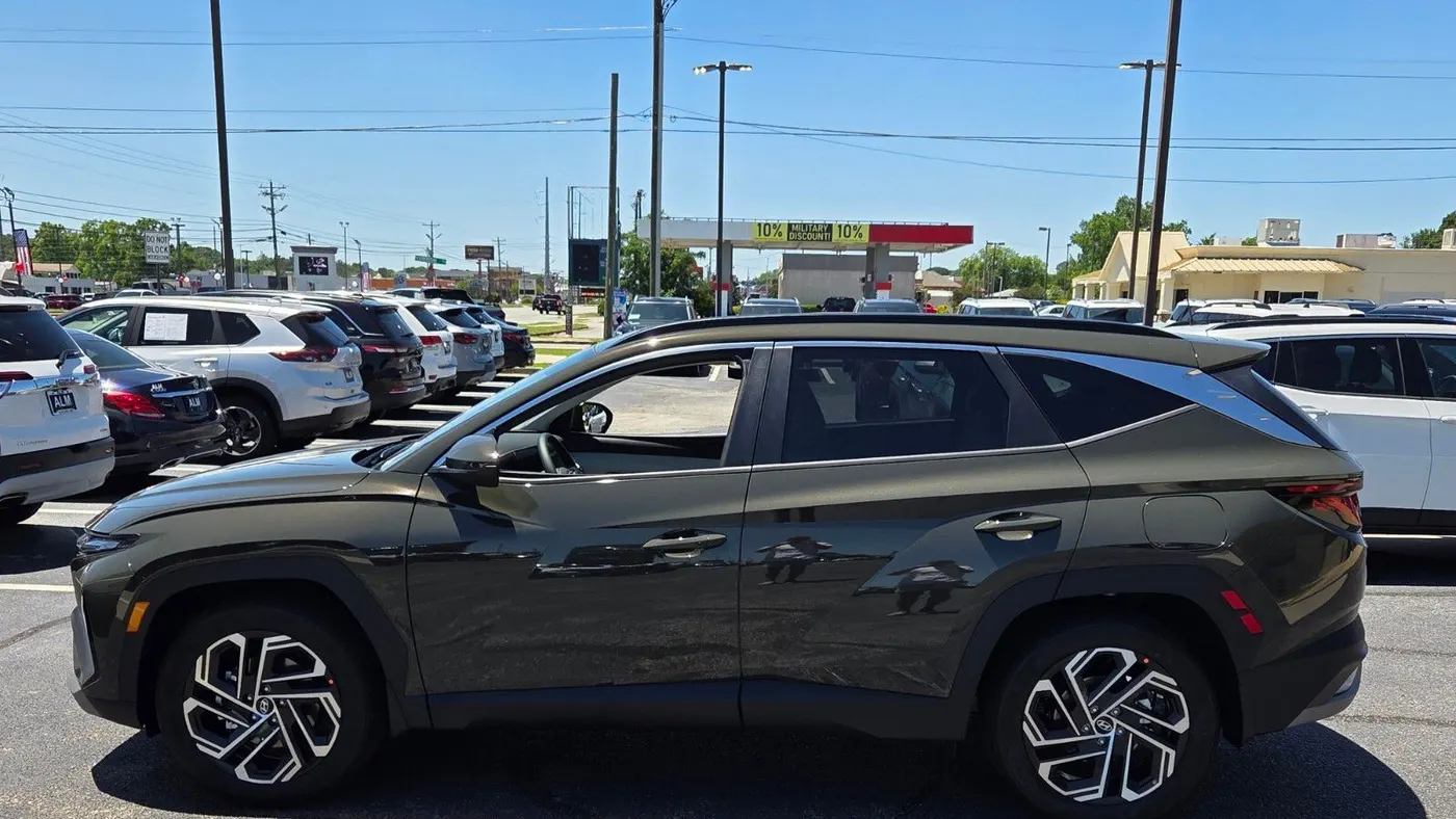 2026 Hyundai TUCSON SEL
