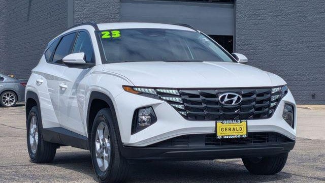 2023 Hyundai TUCSON SEL