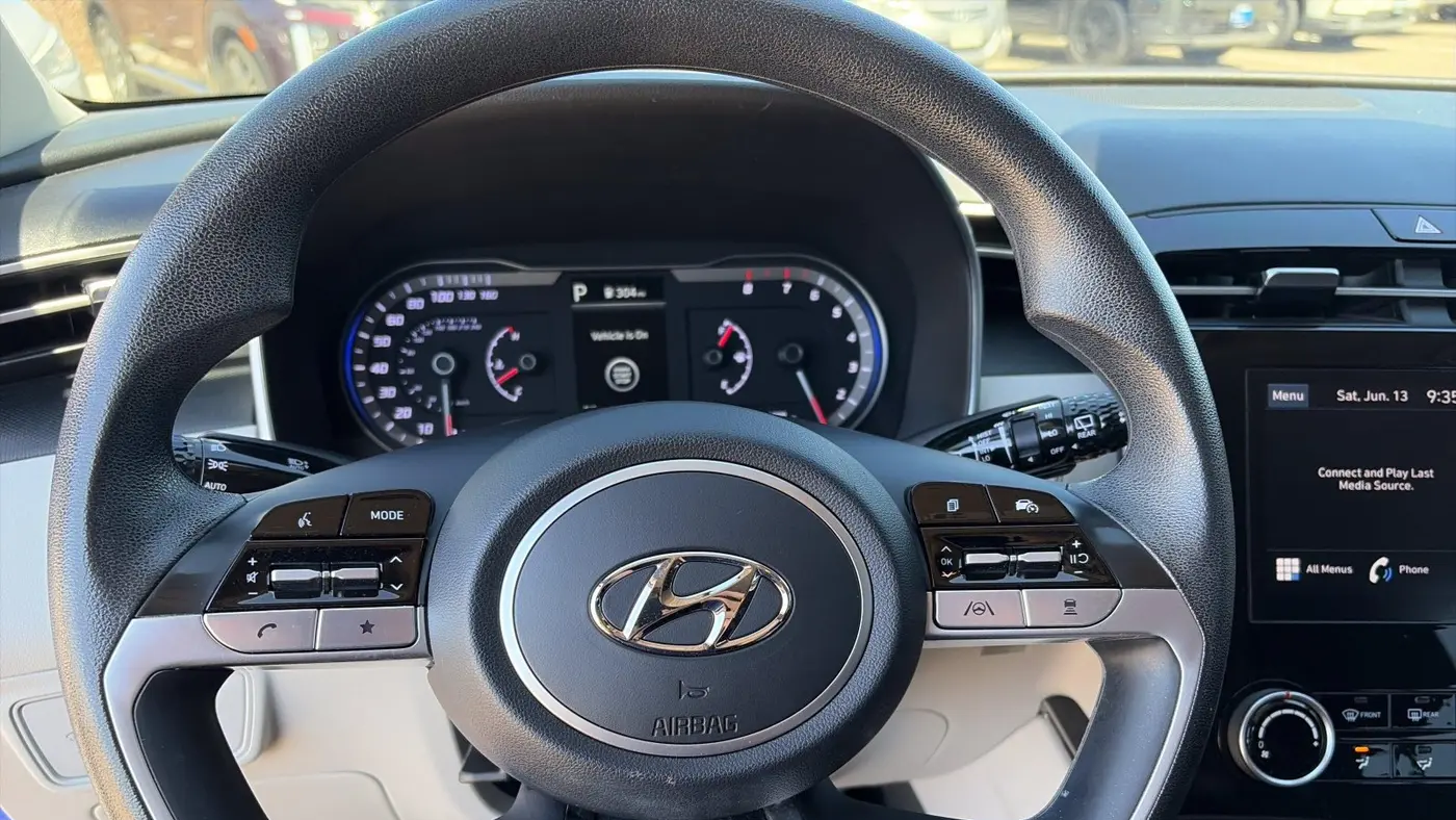 2023 Hyundai TUCSON SEL
