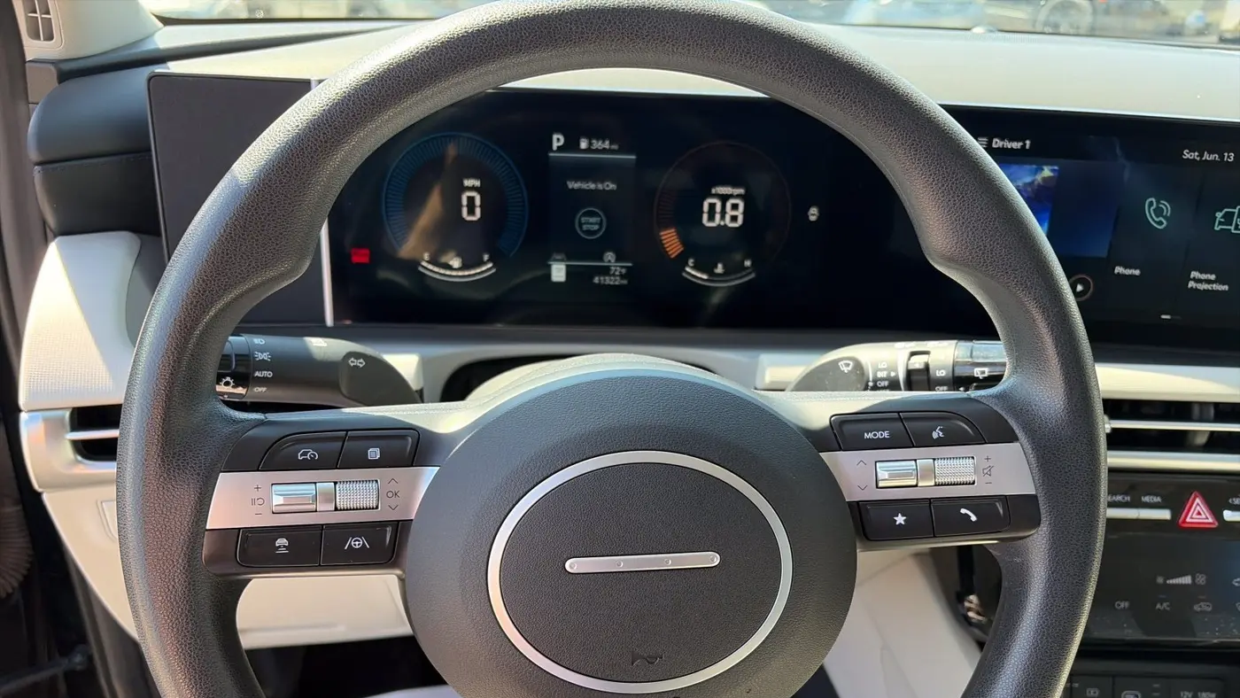 2025 Hyundai TUCSON SEL