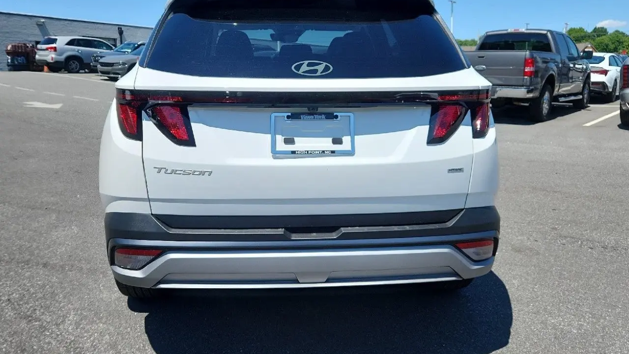2026 Hyundai TUCSON SEL