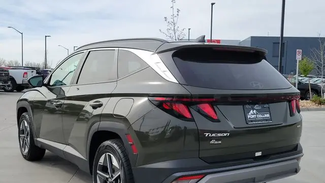 2025 Hyundai TUCSON SEL