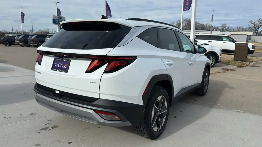 2026 Hyundai TUCSON SEL