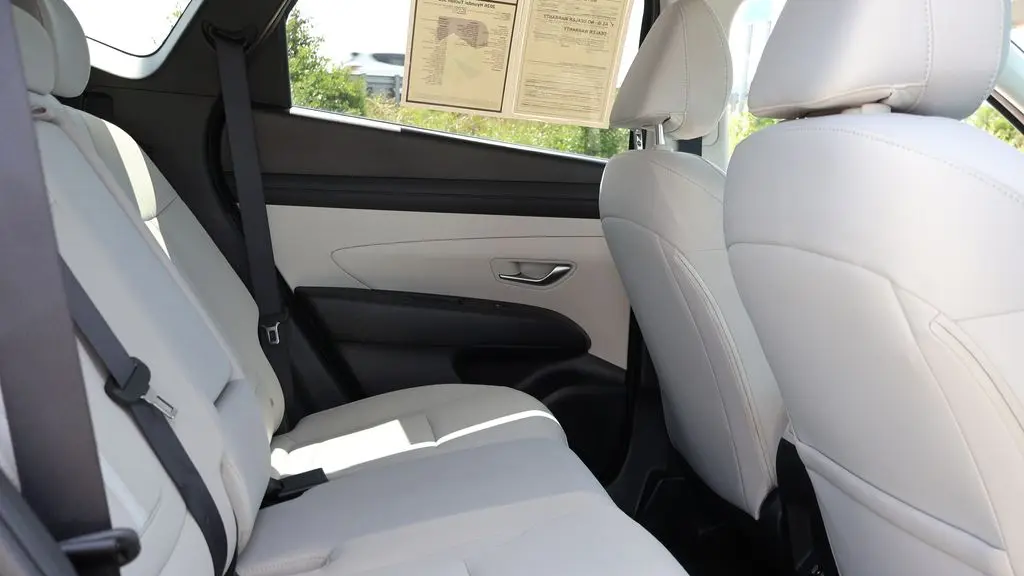 2026 Hyundai TUCSON SEL Plus