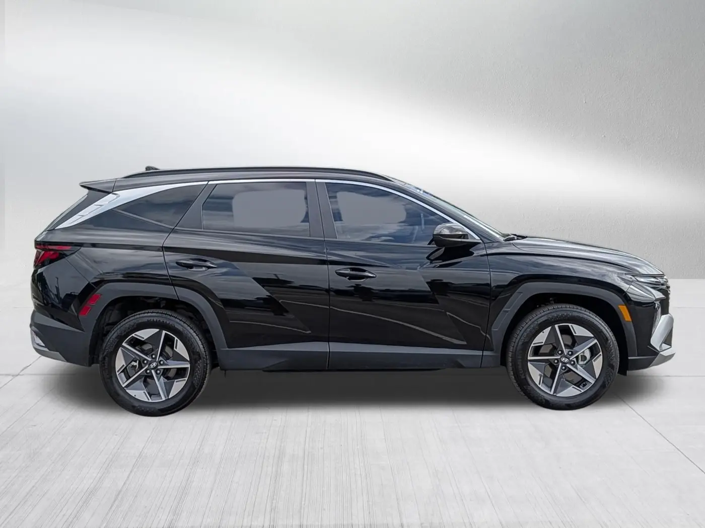 2026 Hyundai Tucson - $28,050