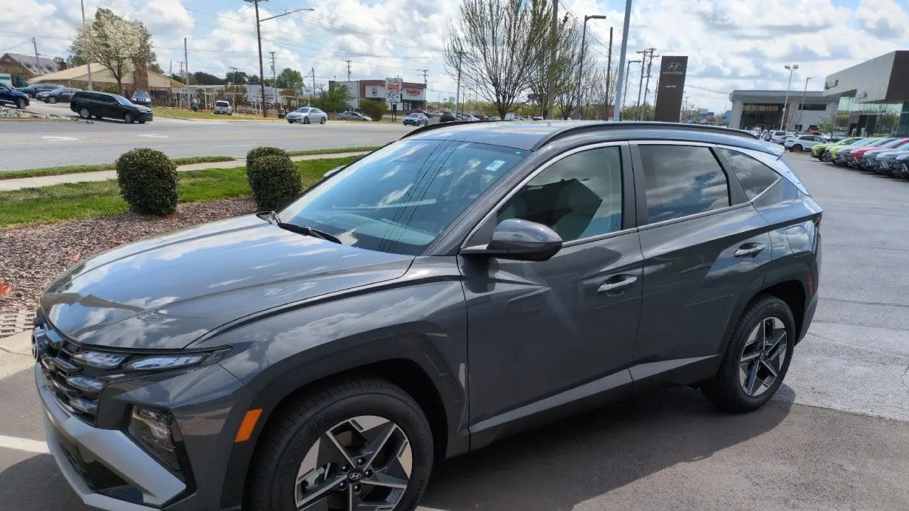 2026 Hyundai TUCSON SEL