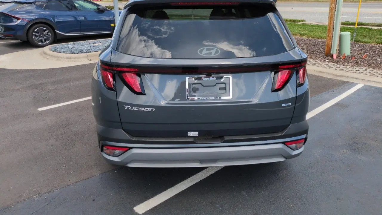 2026 Hyundai TUCSON SEL