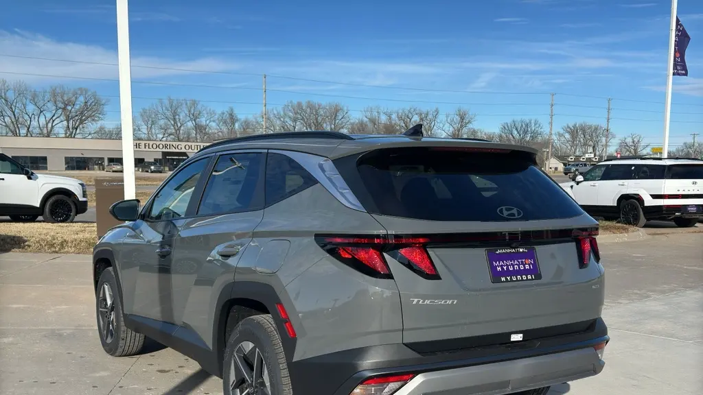 2026 Hyundai TUCSON SEL